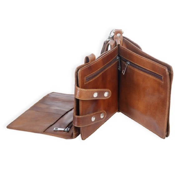 Leather messenger travel bag - Picture 5 of 6